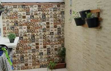 Imagem: A casa possui 2 Dormitórios, 1 Banheiro, 1 Vaga na garagem