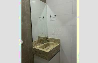 Imagem 4: Venda Casa Alto Umuarama. Piscina, Varanda, Guarda roupae200m² de Área