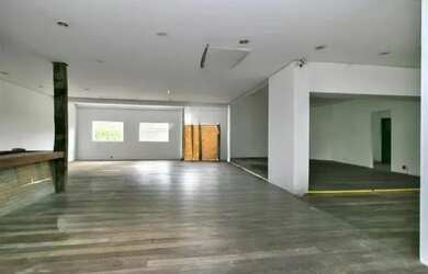 Imagem 14: Casa para aluguel e venda tem 497 metros quadrados em Jardim Paulista...