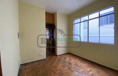 Imagem: O apartamento possui 2 Dormitórios, 2 Banheiros, 60m² de Área