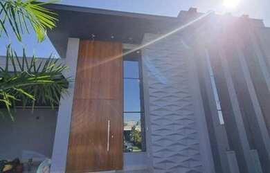 Imagem: A casa em condomínio possui 3 Dormitórios, 4 Banheiros, 4