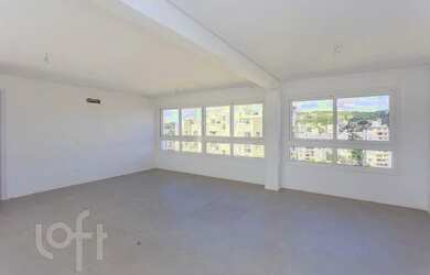 Imagem: O apartamento possui 3 Dormitórios, 1 Banheiro, 2 Vagas na