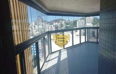 Imagem: O apartamento na cobertura possui 4 Dormitórios, 3 Banheiros