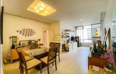 Imagem: O apartamento possui 3 Dormitórios, 3 Banheiros, 1 Vaga na