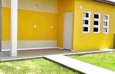 Imagem: A casa em condomínio possui 3 Dormitórios, 2 Banheiros, 1