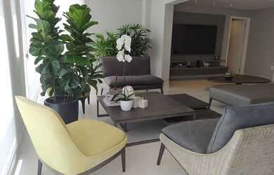 Imagem: O apartamento possui 3 Dormitórios, 5 Banheiros, 3 Vagas na