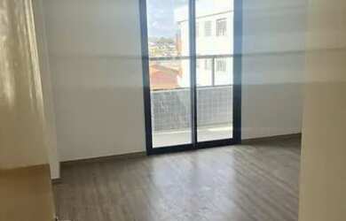 Imagem: O apartamento possui 3 Dormitórios, 2 Banheiros, 4 Vagas na