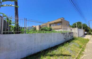 Imagem: O terreno possui 336m² de Área e está localizado em Penha