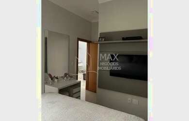 Imagem 14: Venda Casa Alto Umuarama. Piscina, Varanda, Guarda roupae200m² de Área