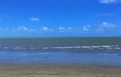 Imagem 4: Casa na Praia. Acomodam 12 pessoas, 2 Vagas na garageme4 Dormitórios