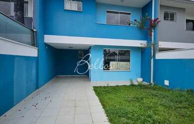 Imagem: A casa possui 3 Dormitórios, 2 Banheiros, 102m² de Área