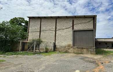 Imagem 13: Área com galpão, Jardim Novo Mundo, ao lado do terminal