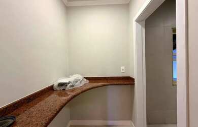 Imagem 16: Casa à venda com 4 quartos, sendo 1 suíte