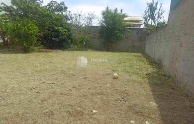 Imagem: O terreno possui 250m² de Área e está localizado em Village