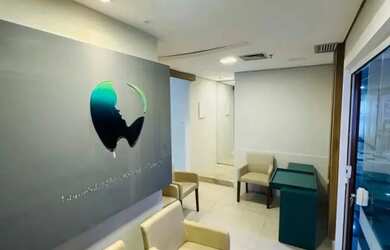 Imagem 2: Sala Comercial para Venda em Salvador, Caminho das Árvores, 2 banheiros, 2 vagas