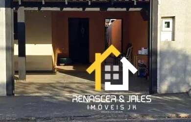 Imagem: A casa possui 2 Dormitórios, 2 Banheiros, 2 Vagas na garagem