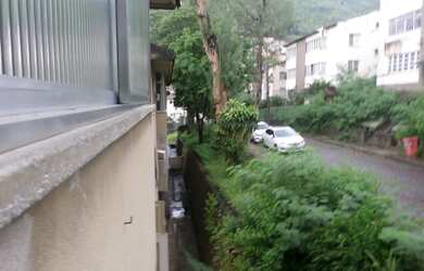 Imagem 3: Rua Cabuçú 82 M² Salão 2 Qt - Area Dep Gar Vazio Lins - RJ