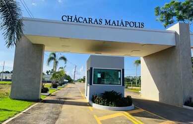 Imagem: O terreno possui 660m² de Área e está localizado em Centro