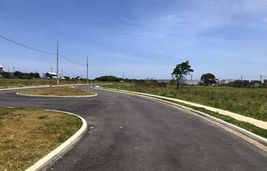 Imagem: O terreno possui 2000m² de Área e está localizado em Vila