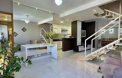 Imagem: A casa em condomínio possui 3 Dormitórios, 3 Banheiros, 2