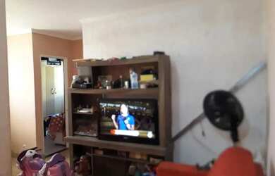 Imagem: O apartamento à venda possui 2 Dormitórios, 1 Banheiro, 1