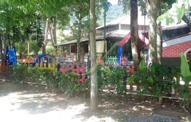 Imagem 2: Casa de condomínio. Piscina, Varanda, 207m² de Áreae1 Banheiro