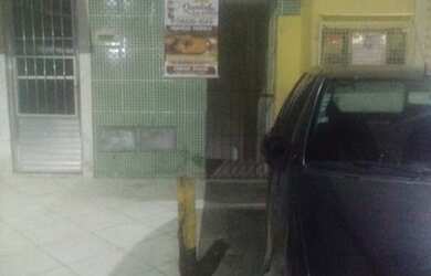 Imagem: O apartamento possui 2 Dormitórios, 1 Banheiro e 80m² de Área