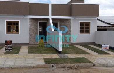 Imagem: A casa possui 2 Dormitórios, 1 Banheiro, 2 Vagas na garagem