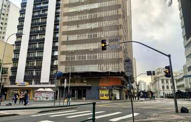 Imagem: O depósito possui 48m² de Área e está localizado em Centro