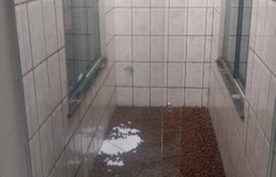 Imagem 12: Belíssima Casa de 3 dormitórios com churrasqueira e piscina em residencial fechado