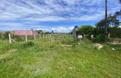 Imagem: O terreno possui 300m² de Área e está localizado em Arroio