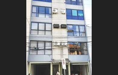 Imagem: O depósito possui 1 Vaga na garagem, 40m² de Área e está