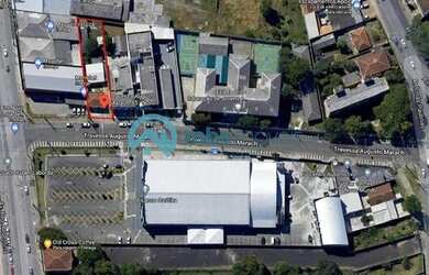 Imagem: O terreno possui 777m² de Área, Imóvel novo e está localizado