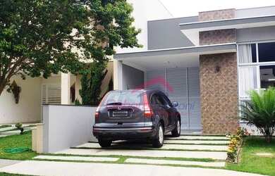 Imagem: A casa em condomínio possui 3 Dormitórios, 2 Banheiros, 2