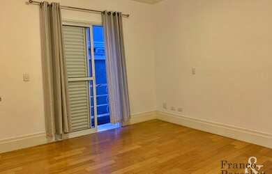 Imagem 11: Casa de condomínio na Granja Julieta