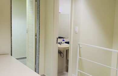 Imagem 13: Loja Interna de Galeria com Jirau, aluguel e venda, 70 m2 na Olegário...