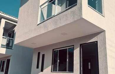 Imagem: A casa em condomínio possui 2 Dormitórios, 2 Banheiros, 140m²