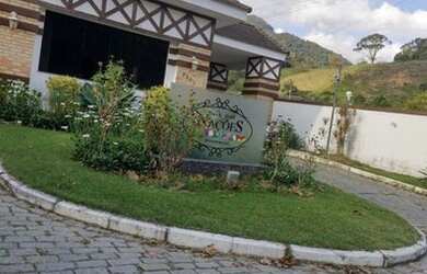 Imagem: O terreno possui 378m² de Área e está localizado em Vargem