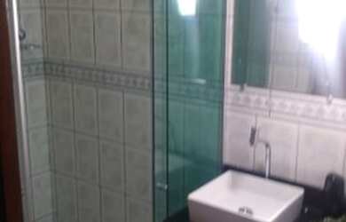 Imagem 3: Belíssima Casa de 3 dormitórios com churrasqueira e piscina em residencial fechado