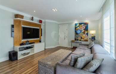 Imagem: O apartamento à venda possui 3 Dormitórios, 4 Banheiros, 3