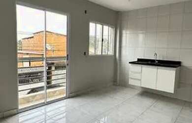 Imagem: A casa possui 2 Dormitórios, 1 Banheiro, 1 Vaga na garagem