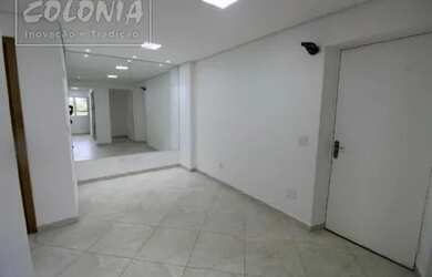 Imagem: O depósito possui 1 Vaga na garagem, 45m² de Área e está