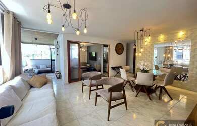 Imagem: O apartamento possui 3 Dormitórios, 3 Banheiros, 2 Vagas na