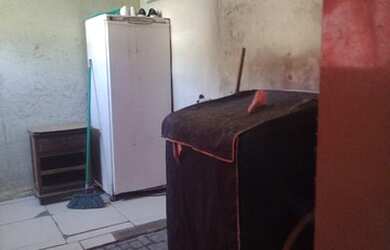 Imagem: A casa possui 2 Dormitórios, 1 Banheiro, 7m² de Área e está