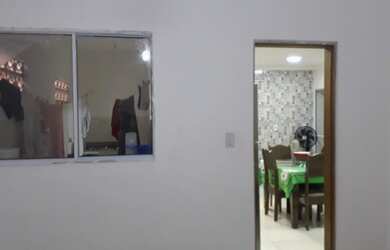 Imagem: A casa possui 2 Dormitórios, 2 Banheiros, 3 Vagas na garagem