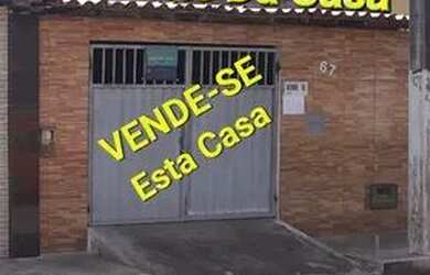 Imagem: A casa possui 2 Dormitórios, 2 Banheiros, 1 Vaga na garagem