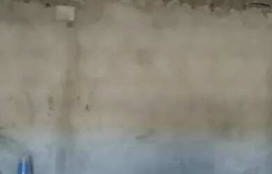 Imagem: A casa possui 1 Dormitório e 1 Banheiro e está localizado