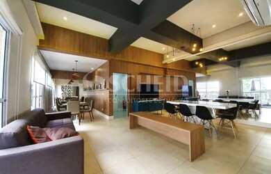 Imagem: A casa possui 3 Dormitórios, 3 Banheiros, 2 Vagas na garagem