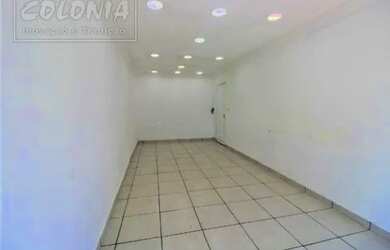 Imagem: O depósito possui 213m² de Área e está localizado em Utinga