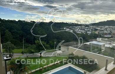Imagem: A casa em condomínio possui 4 Dormitórios, 5 Banheiros, 5